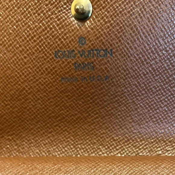 Louis Vuitton W/COA Monogram Portefeiulle Sarah Long Bifold Wallet Like New - Picture 5 of 6